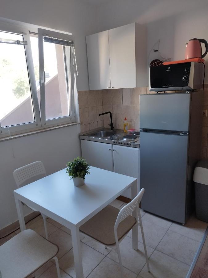 Apartments Davor Drage Ngoại thất bức ảnh